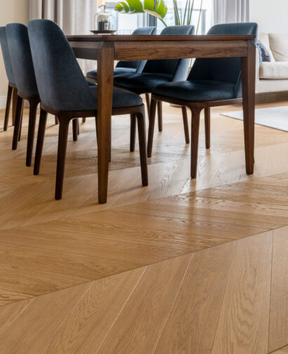 Olej czy lakier na podłodze drewnianej